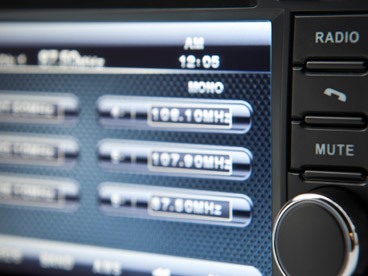 Metra In-Dash Car Stereos With Navigation