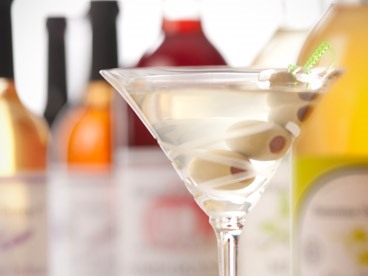 Cocktails & Cutlery