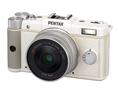 PENTAX Q 12.4MP Dual Lens Camera Kit
