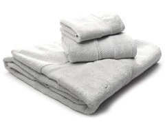 The Finest 3 Piece Towel Set-4 Colors