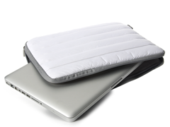 Denver Nylon Sleeve for MacBook Pro 13"