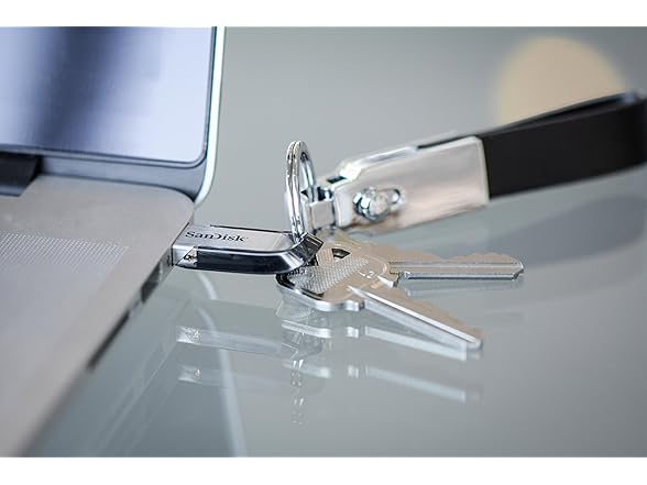 SanDisk Ultra Flair 128GB USB 3.0 Flash Drive