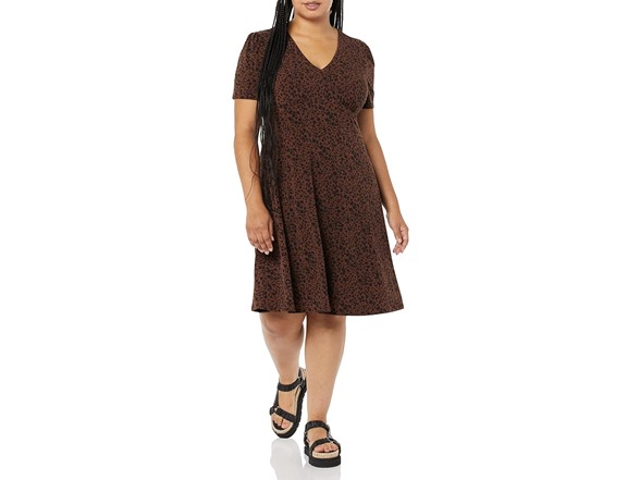 Dark Toffee Brown, Animal