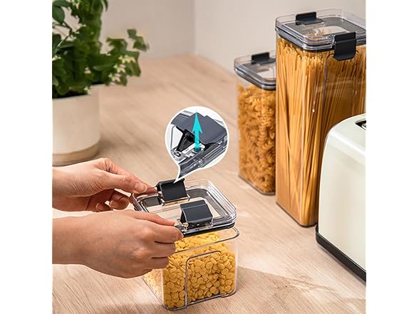 Cetomo 5.6Cup Food Storage Container