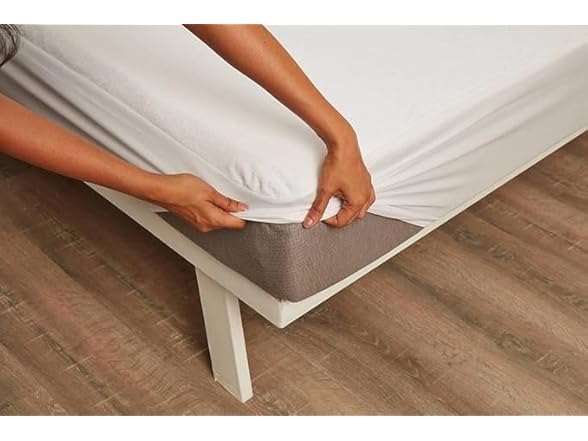 100% Waterproof Premium Cotton Protector
