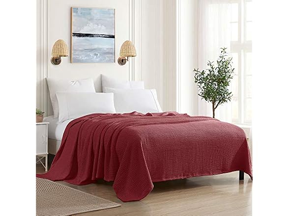 Grand Hotel Waffle Weave Cotton Blanket