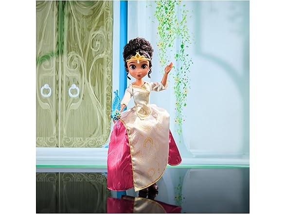 Spellbound, Singing Ellian 9.5-inch Doll