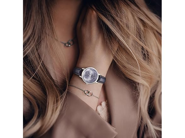 Jessica Simpson Leather Watch Round Dial