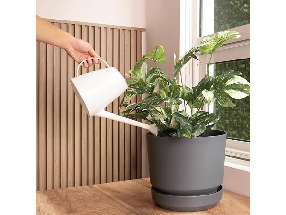Elly Décor 8" Plastic Cylinder Planter