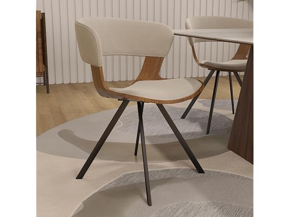 Leisuremod Nymia Mid-Century Chair