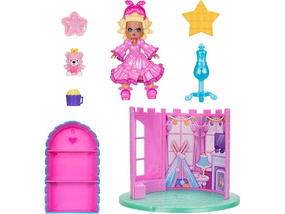 Royale High Dorm Room Playset - 1 Doll, 5 Accessories