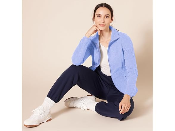 Amazon Essentials Women Classic Long-sleeve Fleece Jacket