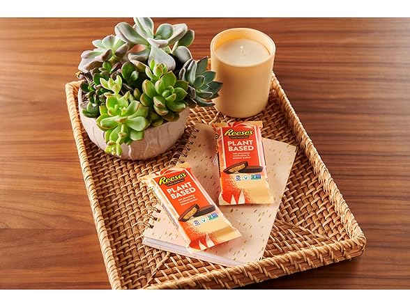 Reeses Plant Based Oat Choc PB Cups 12ct