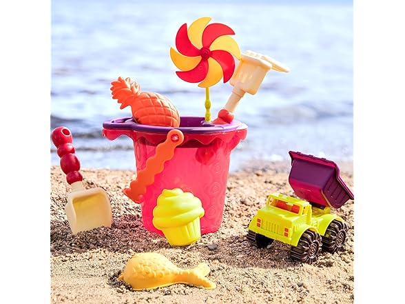 B. toys – Sands Ahoy Medium Bucket
