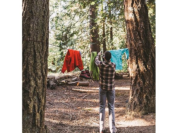 GEAR AID 325 Paracord Carabiner Utility Cord