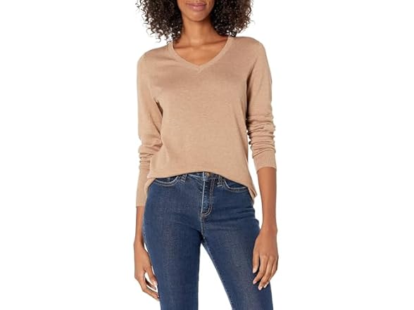 AE Womens Regular-Fit V-Neck Sweater