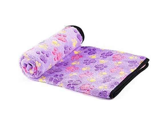 Super Soft Cute Warm Fleece Pet Dog Blanket Flannel