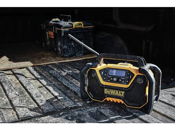 Dewalt DCR028B 12V/20V MAX Portable Bluetooth Radio