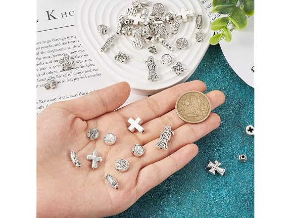 Pandahall 88Pcs Antique Silver Tibetan Cross Beads