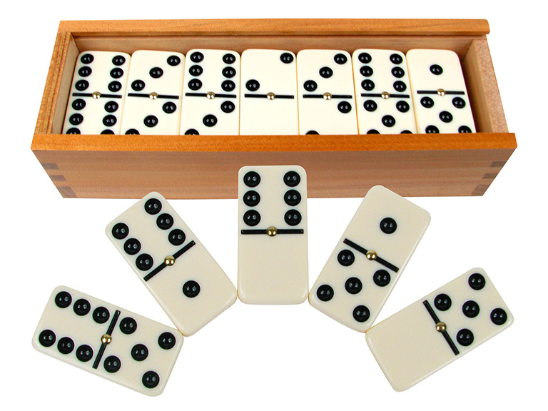 Set of 28 Double Six Dominoes - Gallery 5