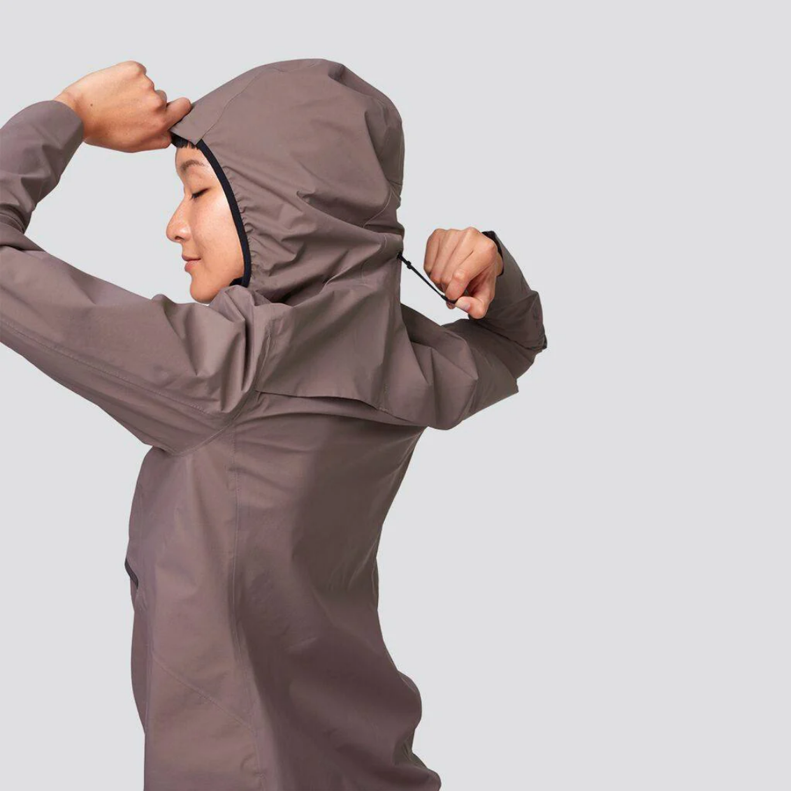 On Running Waterproof Anorak Women's (Open Box) - Gallery 14