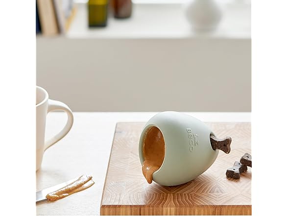 Beco Natural Rubber Bouncy Toy