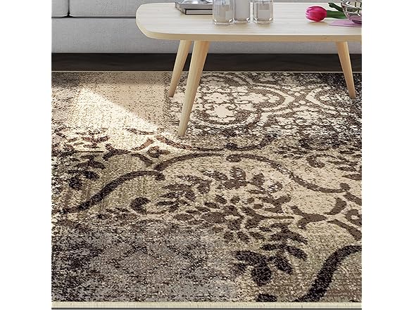 Superior Distressed Abstract Damask Indoor Area Rug (Your Choice)