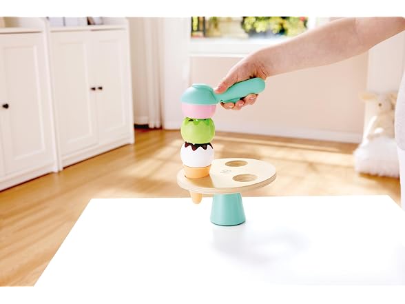 Hape Scoop & Serve Ice Cream Set - Gallery 7