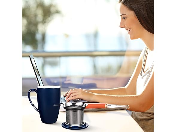 Vossfamul Tea Cup with Removable Infuser and Lid, 16 Oz 