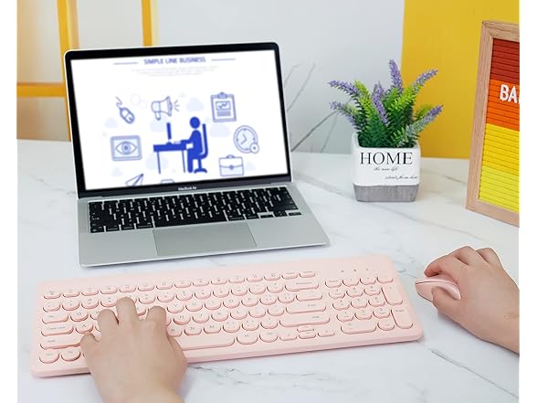 Arcwares Wireless Keyboard & Mouse Combo, Pink