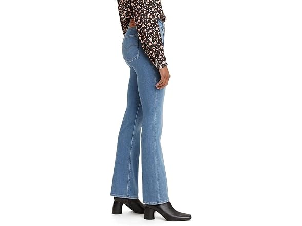 Levi's Women's (32) Women's 725 High Rise Bootcut