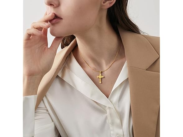 Darenli Cross Necklace Women 14K Gold Plated