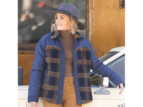 Carve Designs Womens Vineyard Shacket (XS)