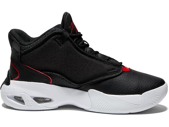Jordan Max Aura 4 (Big Kid) Black/Univer