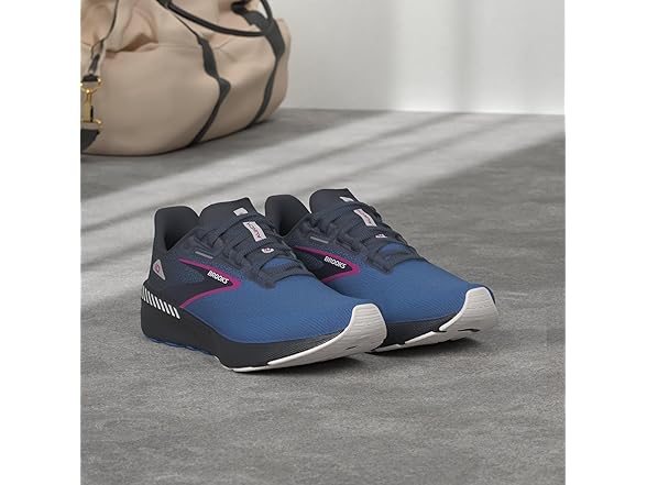 Launch GTS 10 Supportive Running Shoe