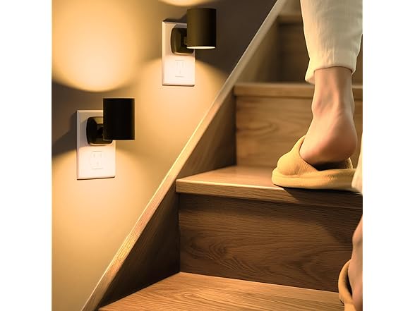 4 Pack LED Wall Plug in Night Lights