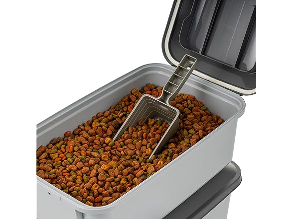 IRIS USA WeatherPro Airtight Pet Food Storage Container