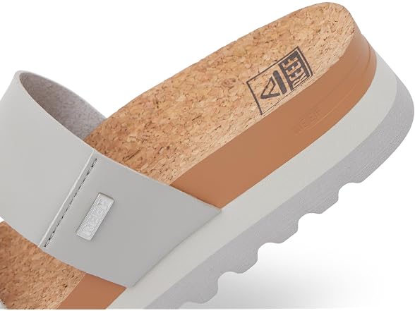 Reef Cushion Vista Hi Womens Platform Fashion