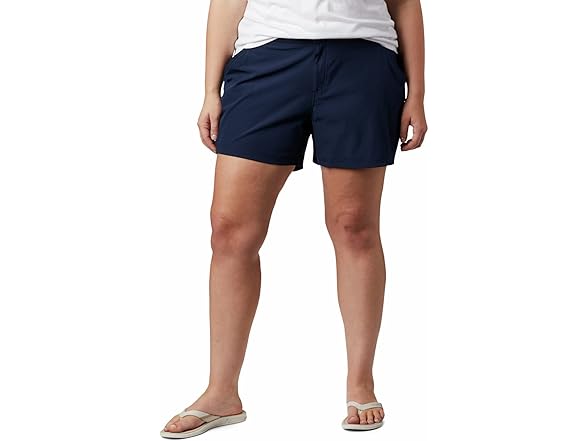 Columbia Women's Short Navy (6S)