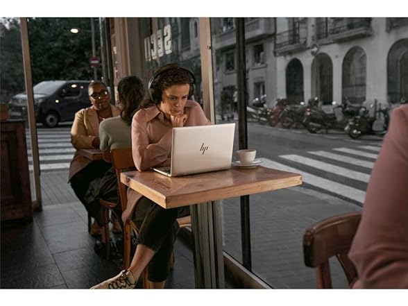 HP EliteBook 6 G1i 16" Notebook