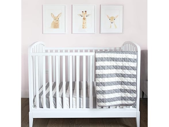 monica + andy Baby Organic Organic Crib Quilt