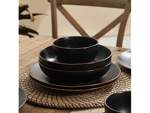 Stone Lain Brasa Modern Stoneware 16 Piece Dinnerware Set
