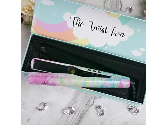 Aria Beauty The Twist Flat Iron