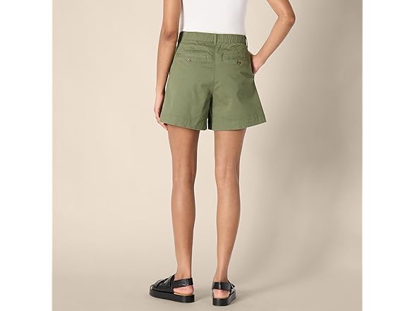 Amazon Essentials Women's Hi-Rise Relaxed A-line Shorts
