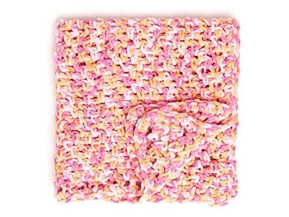 Bernat Baby Blanket Yarn, 3.5 oz, Gauge 6 Super Bulky, Peachy