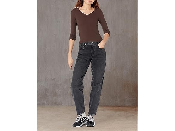 Amazon Women's Knit Rib V-Neck 2 Pack