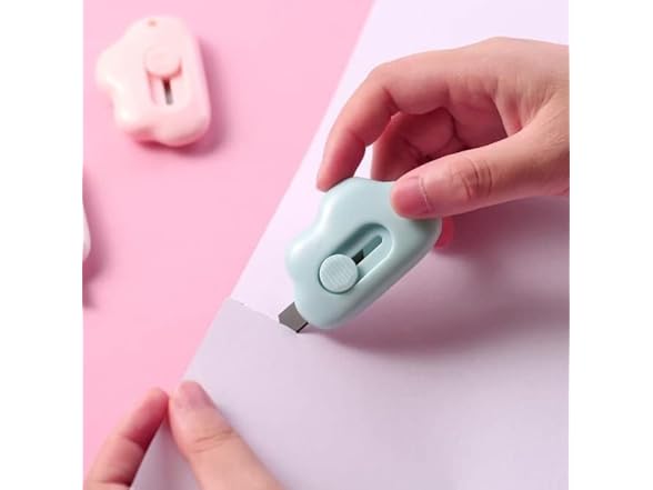 DNHCLL 3 Pcs Cloud Shaped Mini Art