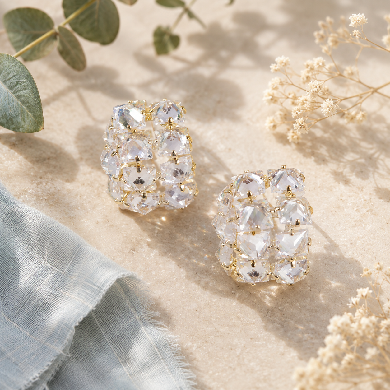 18K Gold Cluster CZ Stud Earrings - Gallery 6
