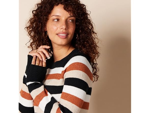 Amazon Essentials Women Classic-fit Soft Sweater