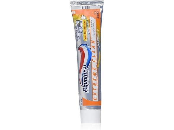 Aquafresh Extreme Clean Whitening Mint Toothpaste